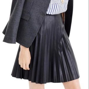NWT J. Crew pleated faux leather skirt 00P